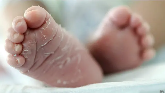 नवजात बच्चा